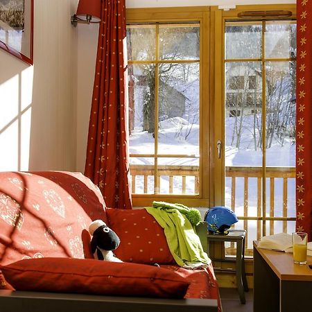 Goelia Les Chalets De Belledonne Saint-Colomban-des-Villards Екстериор снимка